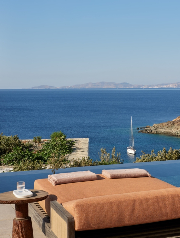 island-adjoining-suites-sharing-pool-1.jpg